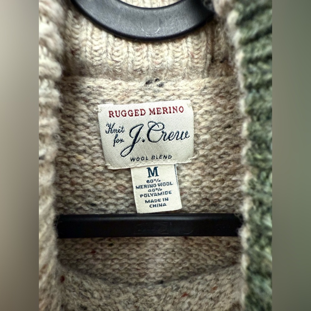 Men’s J.Crew Merino Wool Beige Turtleneck Sweater M Heavy Knit Fisherman Winter - Picture 2 of 7